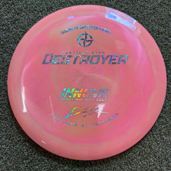 Swirly Star Destroyer - Eveliina Signature